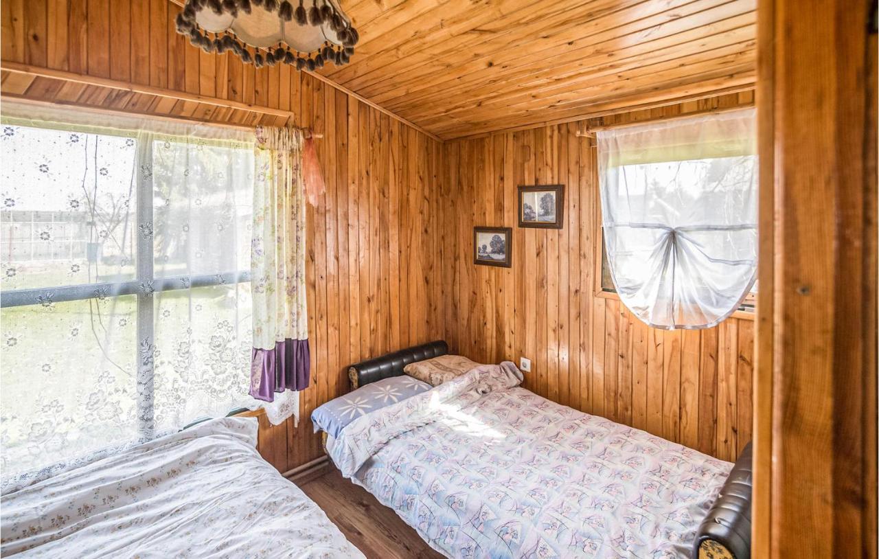 Nice home in Wilczeta with 1 Bedrooms, WiFi&Outdoor swimming pool Buitenkant foto